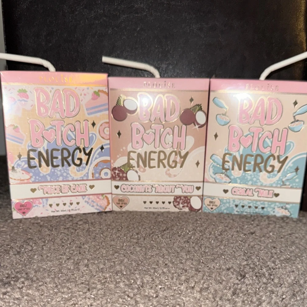 P Louise Bad B***h Energy lip, conditioner, and lip oil - Picture 1 of 7